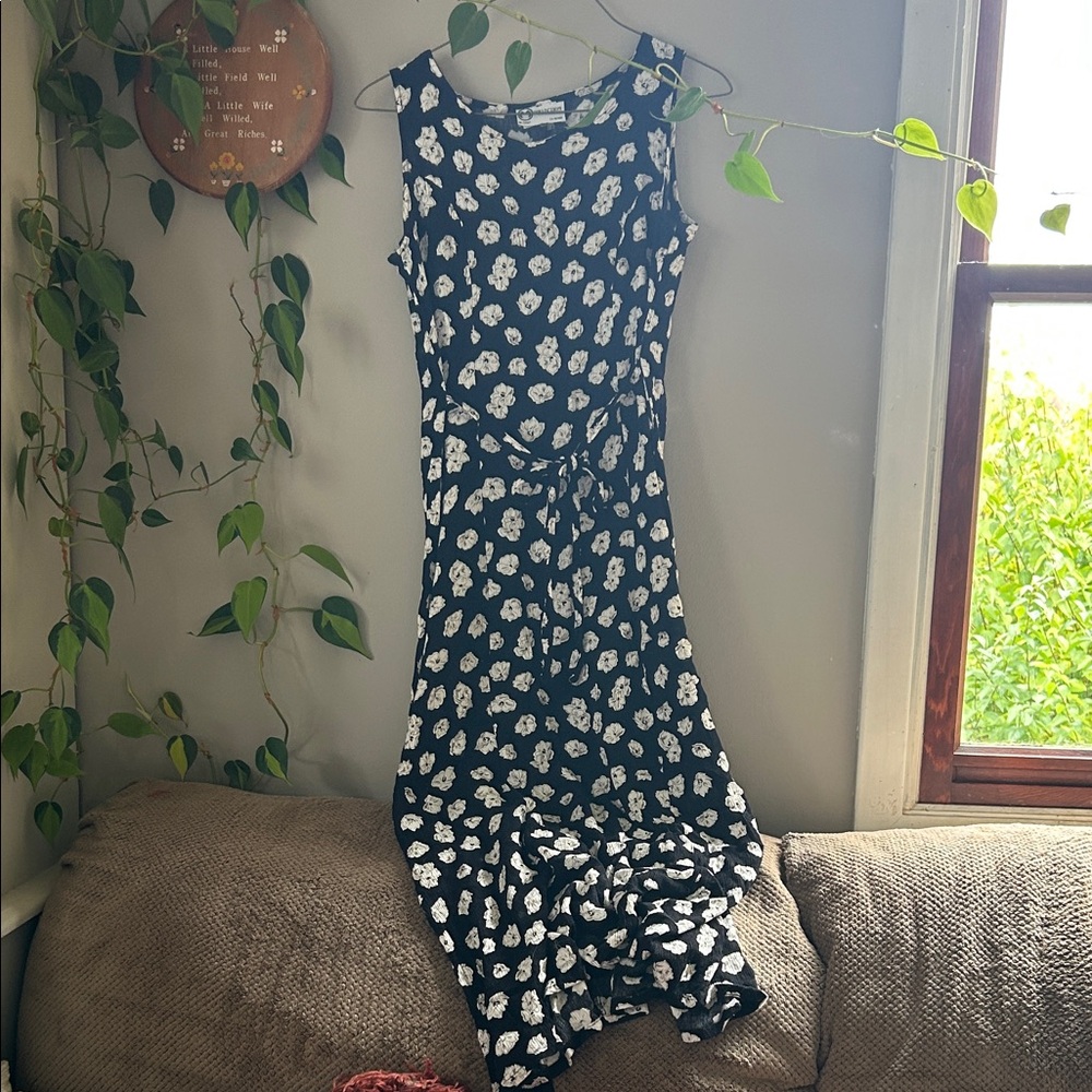 JM Collection Black and White Floral Maxi Dress
